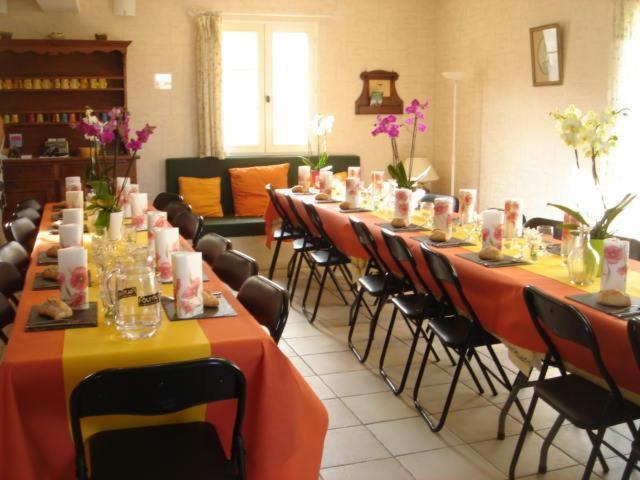 Manoir De La Rousselliere Aparthotel Loches Rum bild