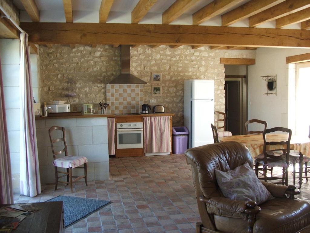 Manoir De La Rousselliere Aparthotel Loches Rum bild
